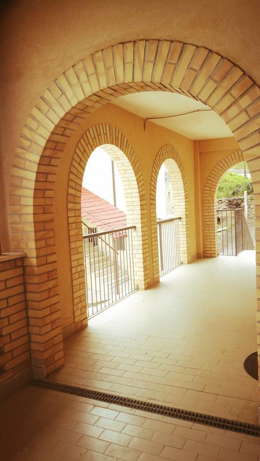 Lae' Affittacamere Roccamontepiano エクステリア 写真